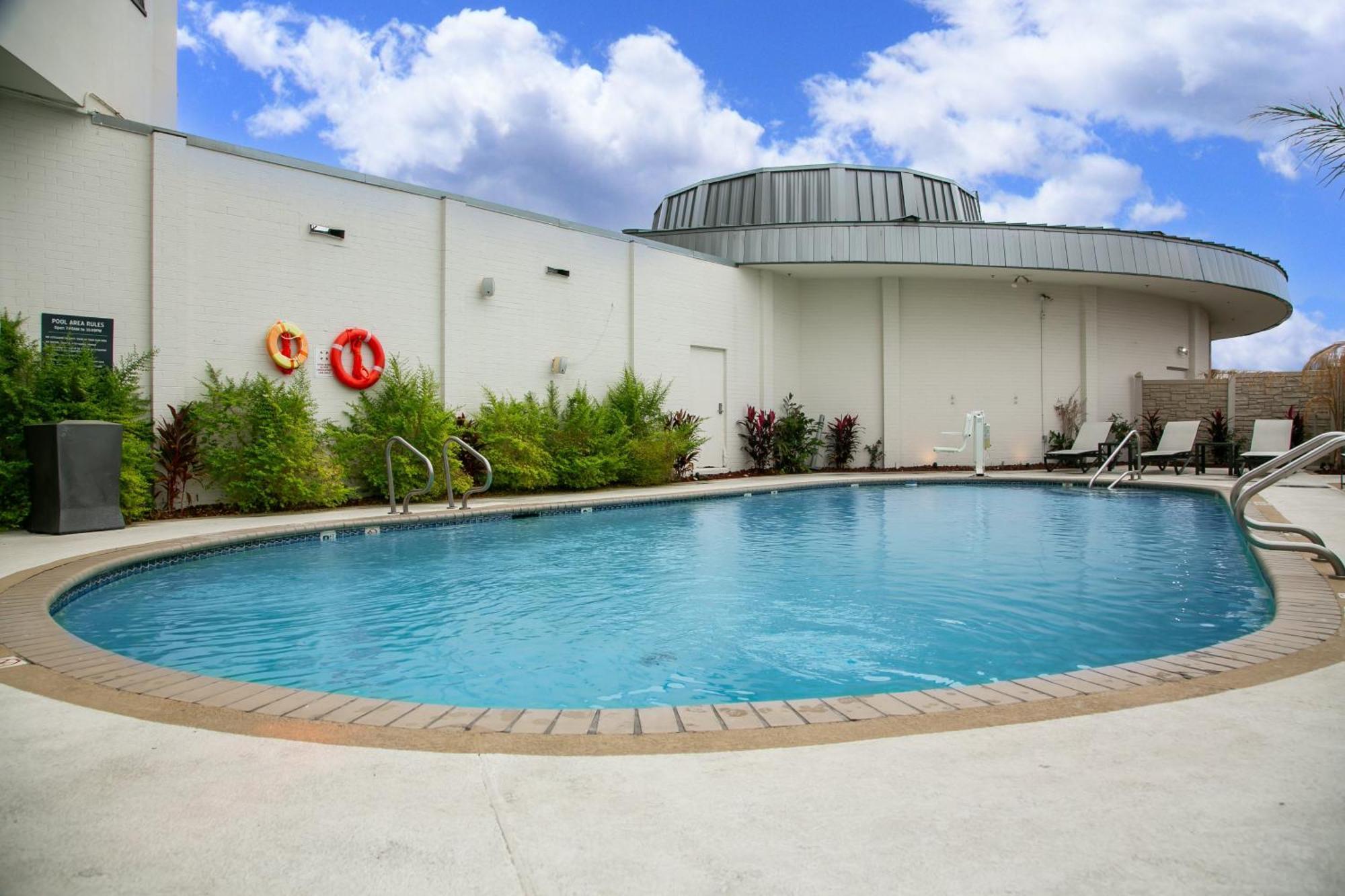 Holiday New Orleans West Bank Tower By Ihg Gretna